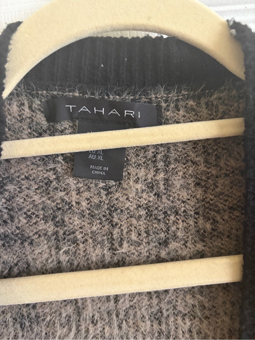 Tahari Black and Blush Houndstooth Longline Cardigan Blazer - Picture 4 of 4